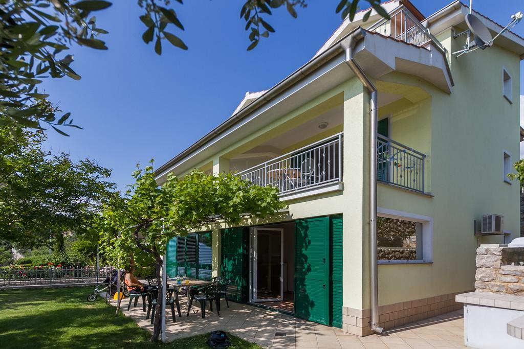 Apartments Vukelic Klenovica Exterior foto