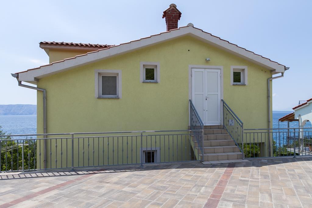 Apartments Vukelic Klenovica Exterior foto