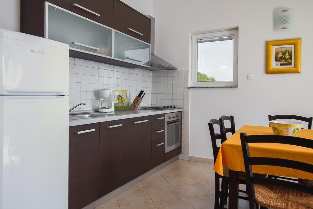 Apartments Vukelic Klenovica Cameră foto
